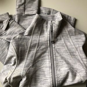 Lululemon zipper jacket. Women’s 2.